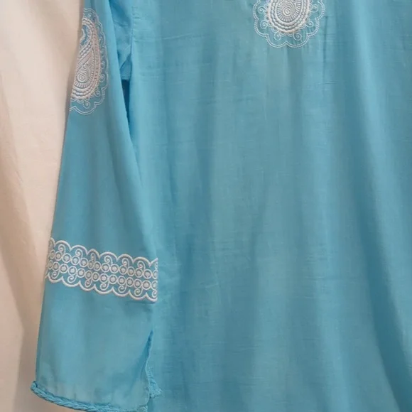 Mud Pie Blue and White Tunic Top Small - Picture 11 of 15